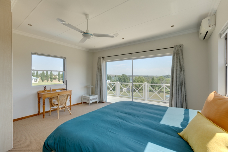 4 Bedroom Property for Sale in Bishops Bay Free State